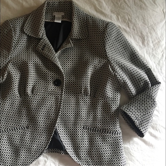 Blazer - Picture 6 of 8